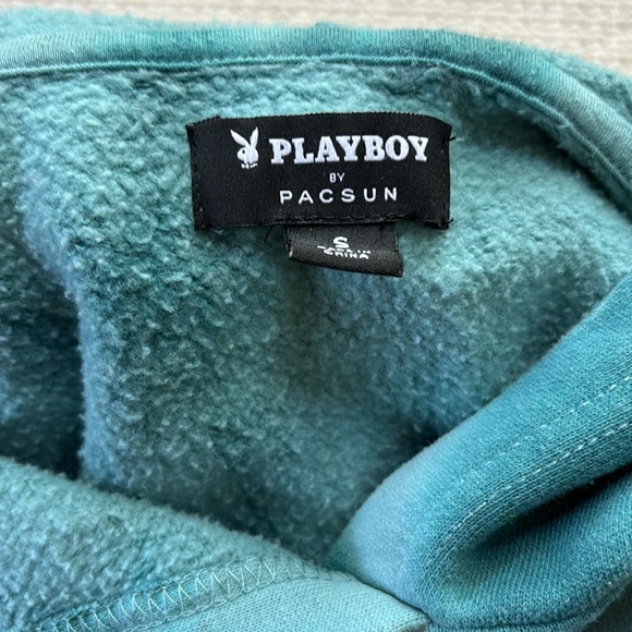 Small Playboy by Pacsun Classic Tie Dye Kangaroo Hoodie - Picture 4 of 4